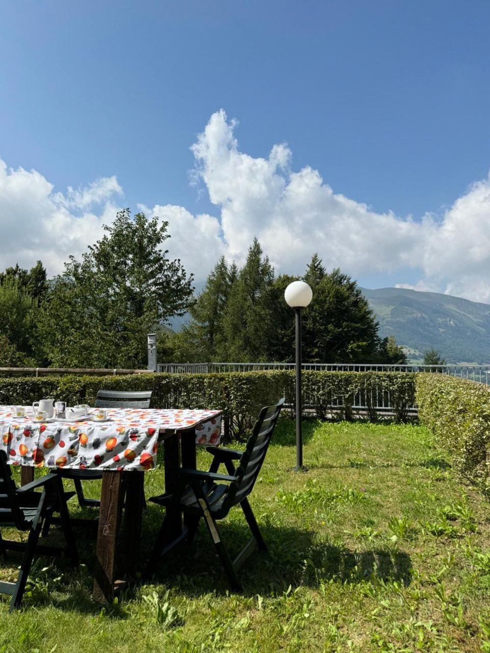Chalet Escape With Private Garden - 5Min Ski Slopes Prada Exterior photo